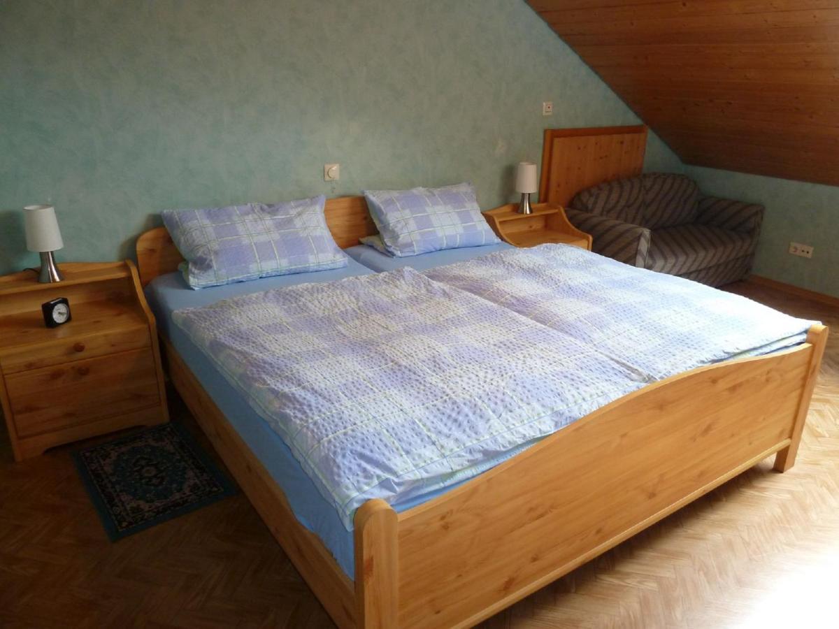 Ferienwohnung Noerpel Igersheim Kültér fotó
